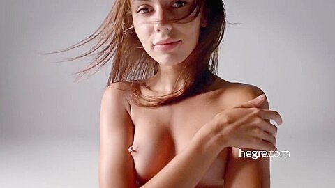 Karina Sensual Motion